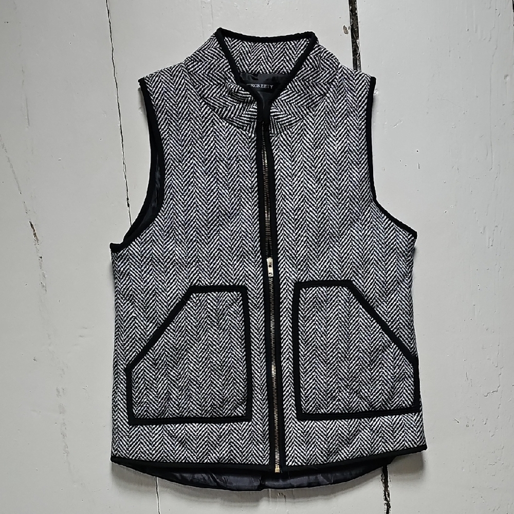 Women's Black and White Herringbone Vest